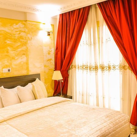 Noubou International Hotel Douala Exteriér fotografie