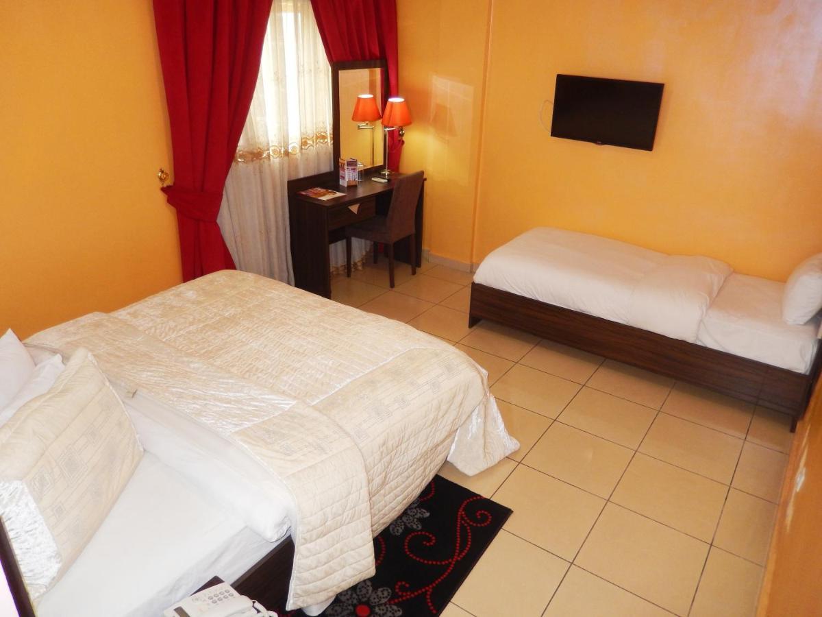 Noubou International Hotel Douala Exteriér fotografie