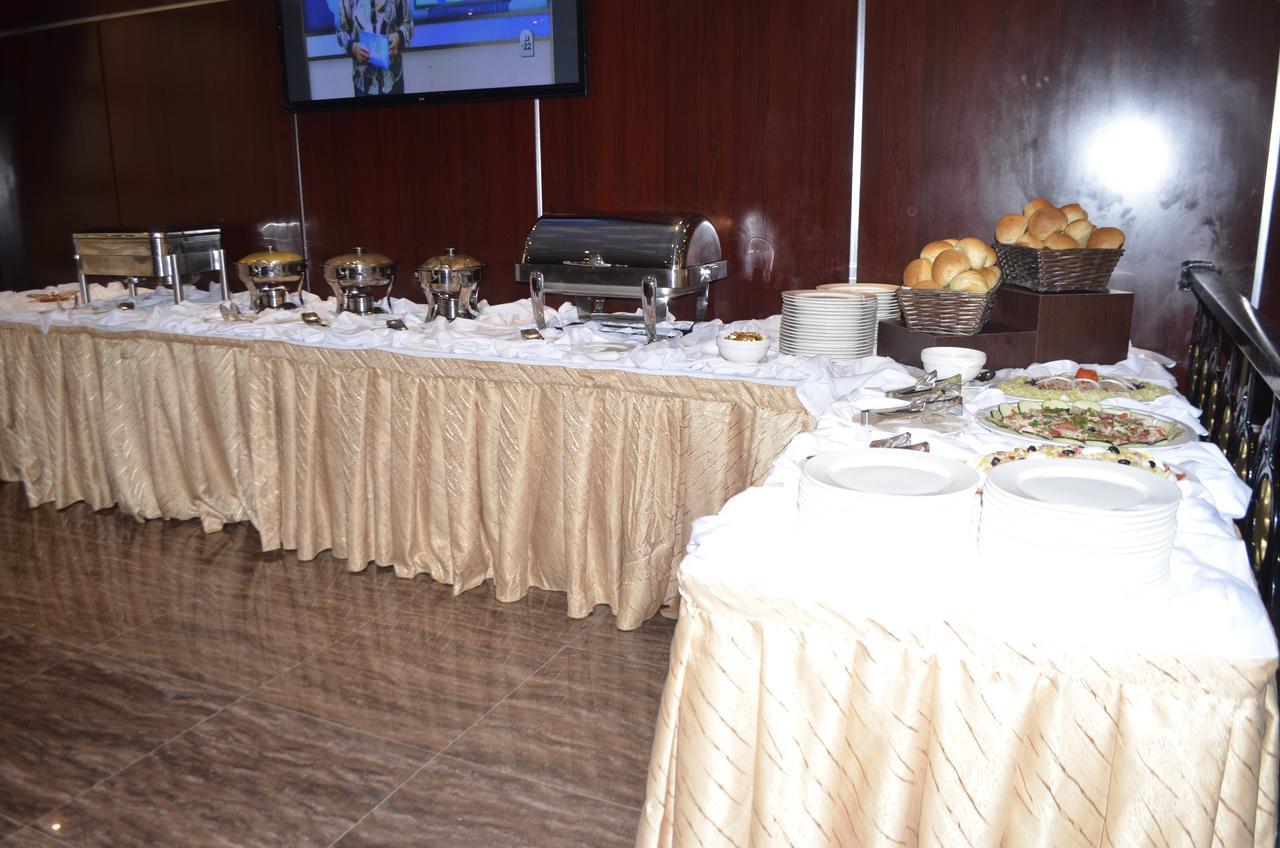 Noubou International Hotel Douala Exteriér fotografie