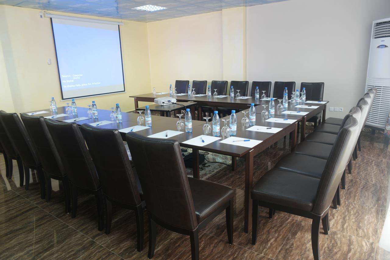 Noubou International Hotel Douala Exteriér fotografie