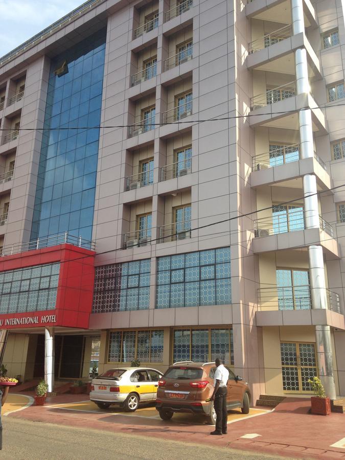 Noubou International Hotel Douala Exteriér fotografie