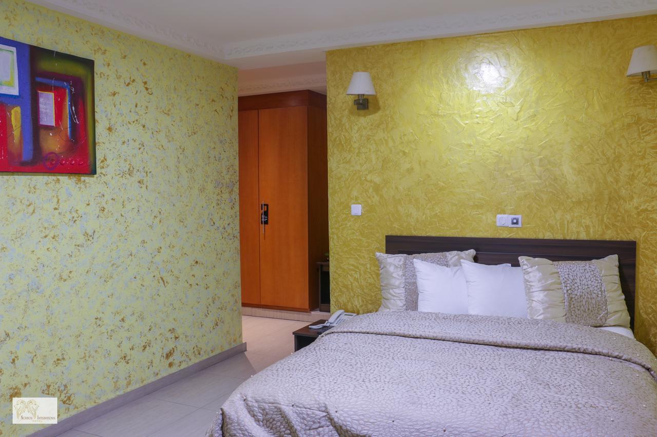 Noubou International Hotel Douala Exteriér fotografie